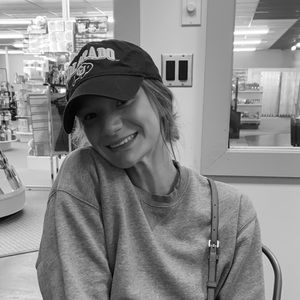 Meet your Posher, Katelyn